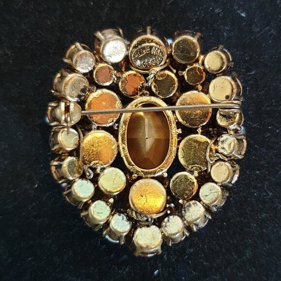 Fabulous Vintage Estate AUSTRIA Signed Purple Rhinestone Floral Brooch - Picture 11 of 11